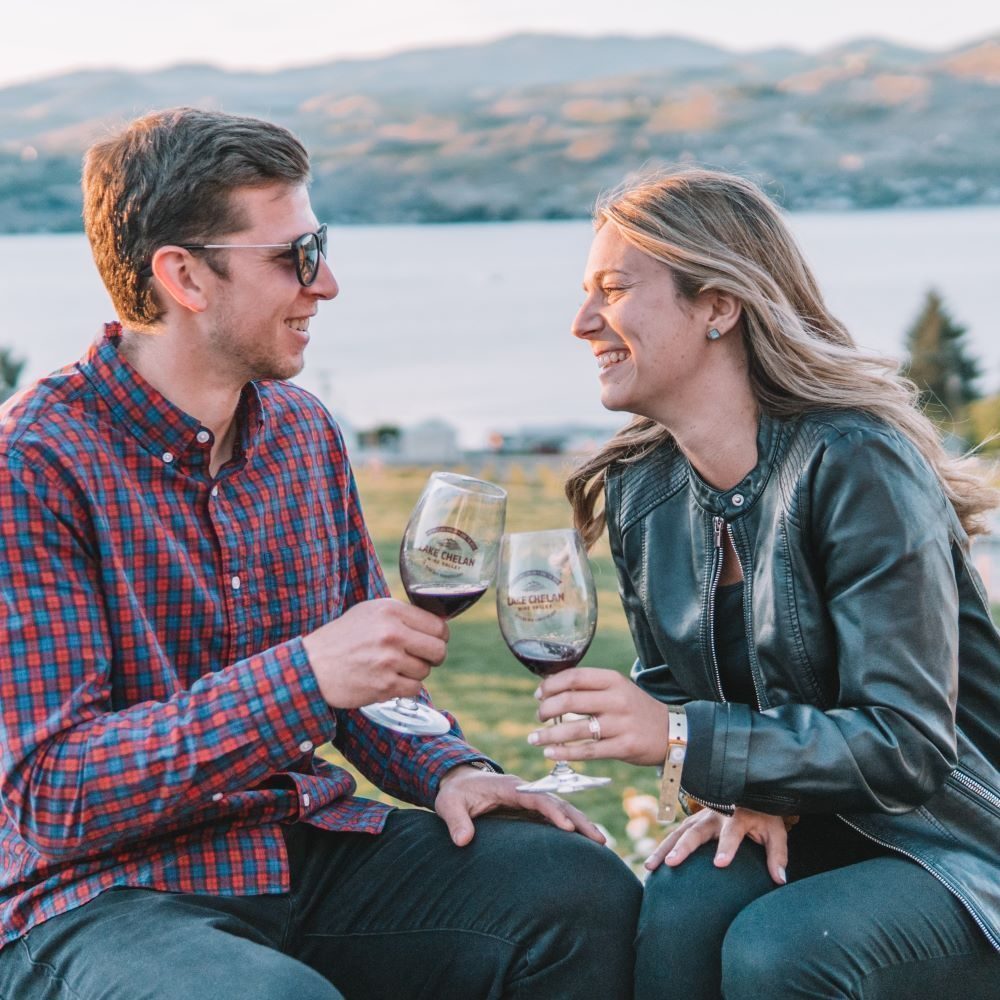 Lake Chelan: The Ultimate Fall Getaway | Sponsored Lake Chelan: The Ultimate Fall Getaway | Sponsored