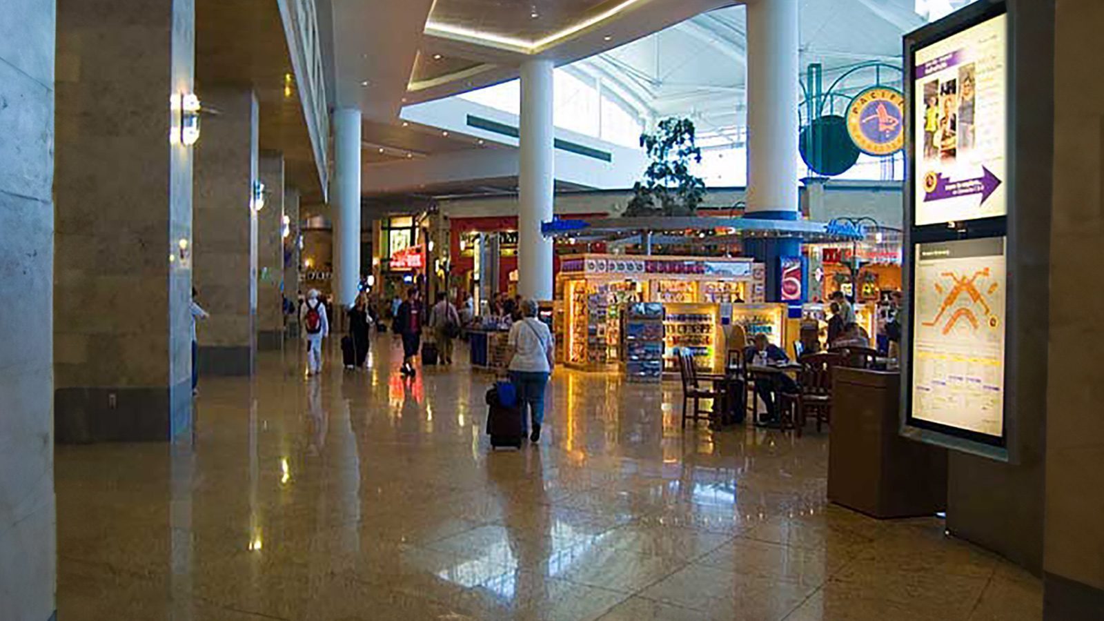 sea-tac_1600x900 J.D. Power says customer satisfaction is declining at Sea-Tac Airport.
